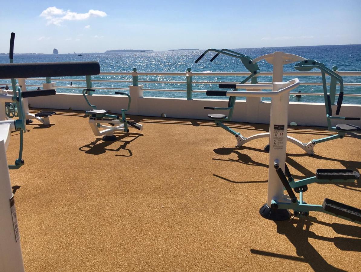 Vacances Paradisiaques, Plage Cannes Boccacabana, Studio Exterior photo